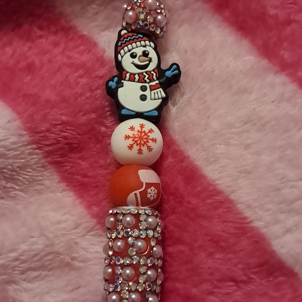 Handmade Festive Snowman Beaded Pen - Picture 2 of 2